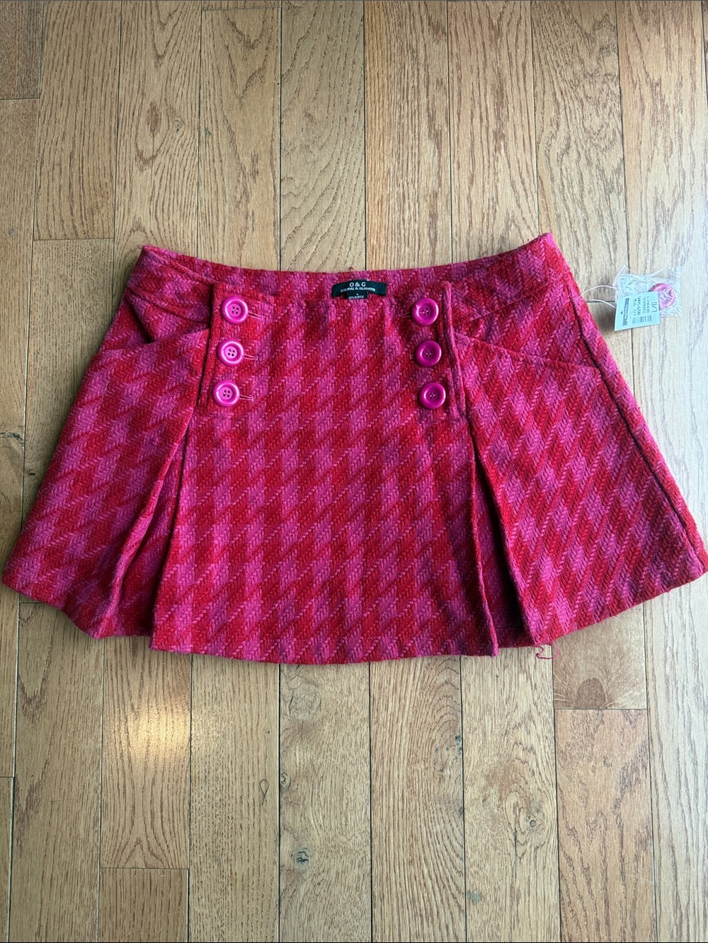 Y2K O&G Red Plaid Pleated Mini Skirt with Button Detail